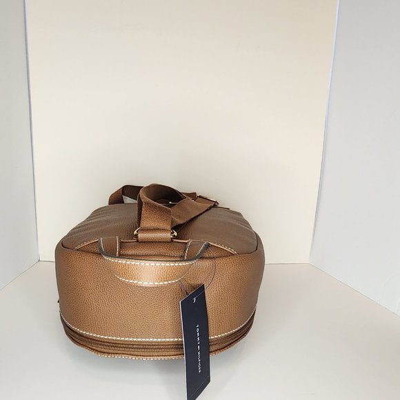 Tommy Hilfiger Whitney II Medium Dome Backpack Pebbled PVC Heritage Brown NWT - Picture 6 of 8